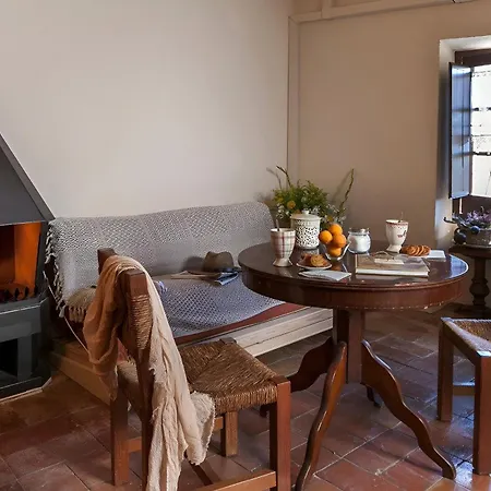 Ventallolescala. Wifi. Rooftop W Stunning Views Apartmán