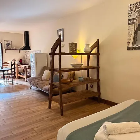 Ventallolescala. Wifi. Rooftop W Stunning Views Apartmán *
