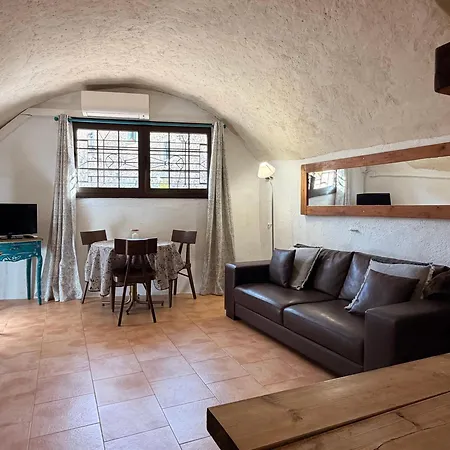 Ventallolescala. Wifi. Rooftop W Stunning Views Apartmán *